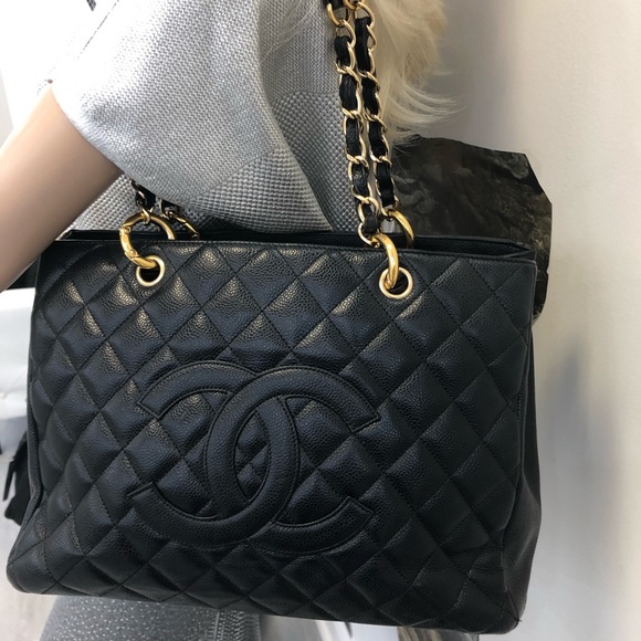 Chanel Grand Shopper Tote GST - Picture 6 of 8